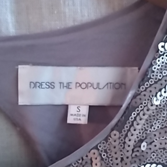 Dress - Picture 2 of 6